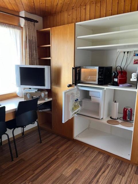 Ruhige Zimmer Im Gruenen Und Studio Im Naherholungsgebiet Sigigen 外观 照片